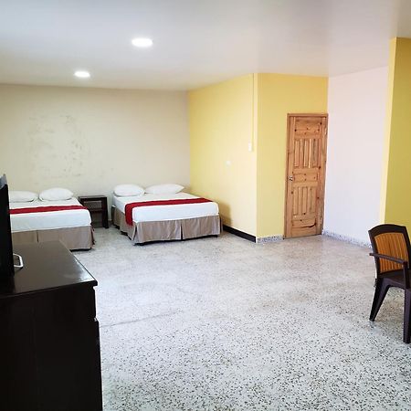 Hotel El Dorado La Ceiba Pokój zdjęcie